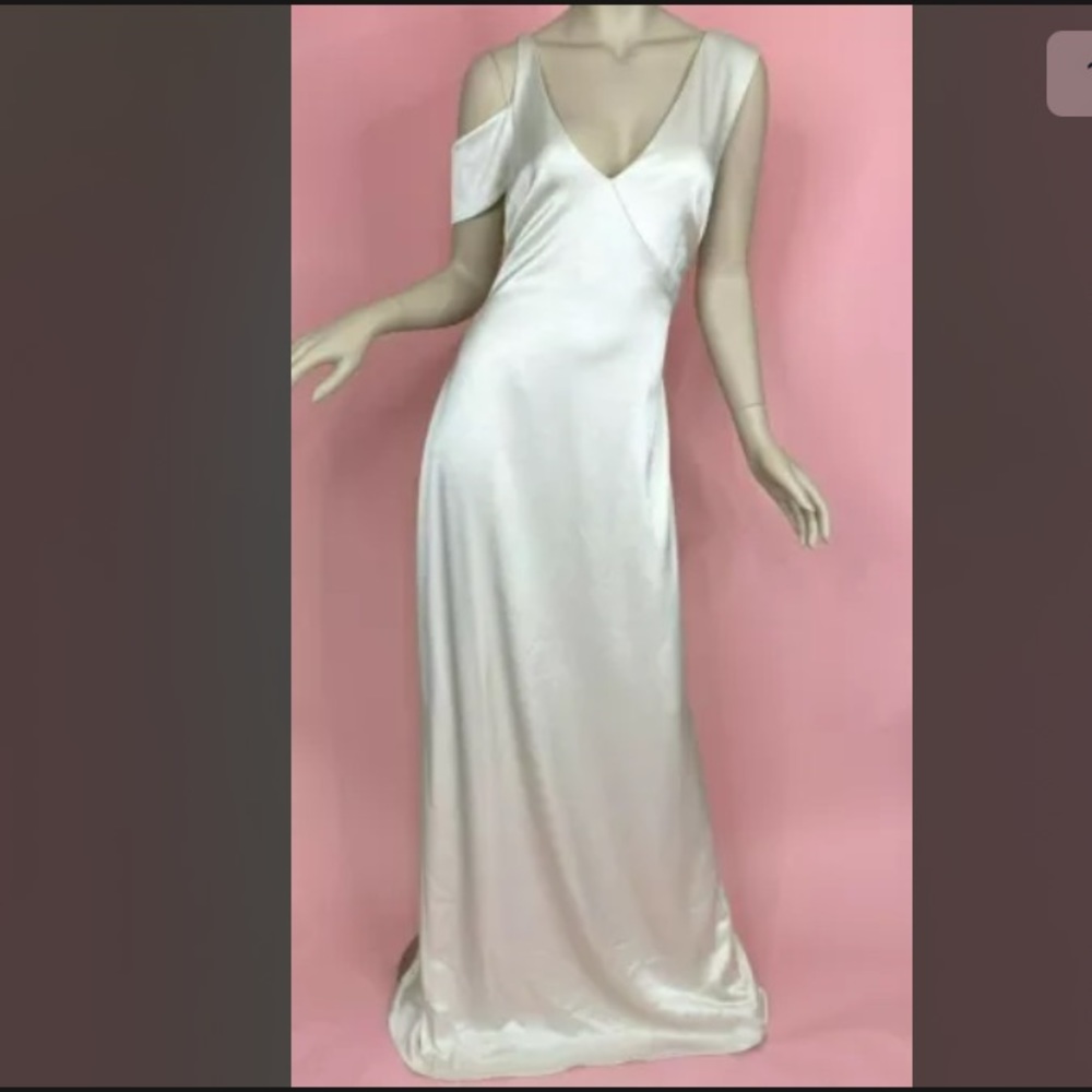 Halston Heritage Satin V Neck Cutout Formal Gown 8